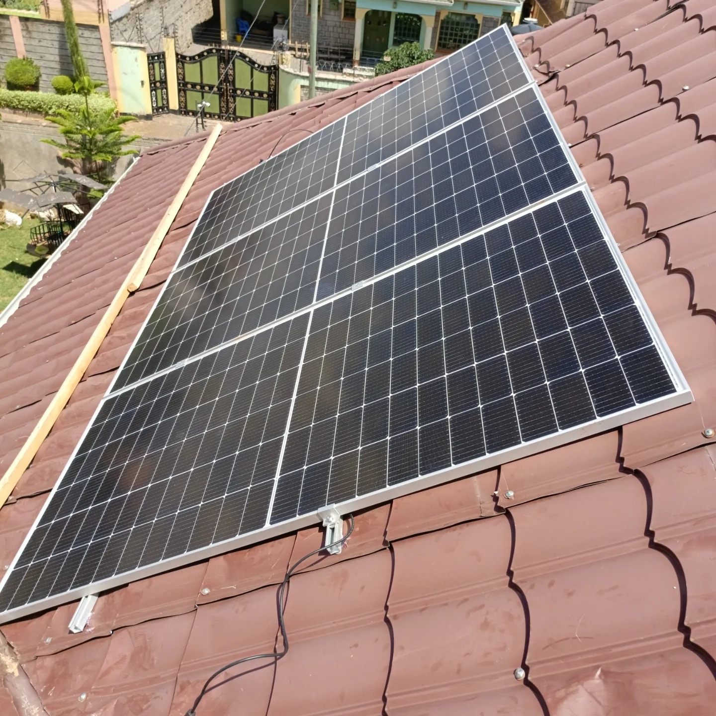 ECOFLOW PORTABLE SOLAR PANEL 220W (SOLAR220W) | Solar Panels Shop ECOFLOW PORTABLE SOLAR PANEL 220W (SOLAR220W)