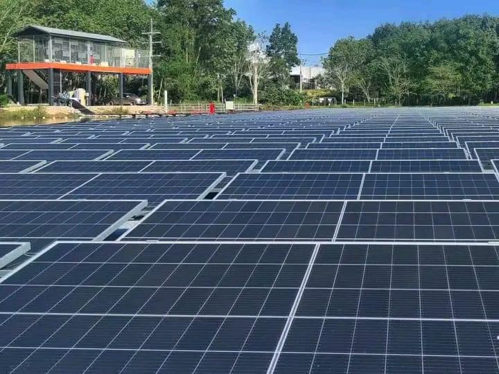 Solar panel lifespan